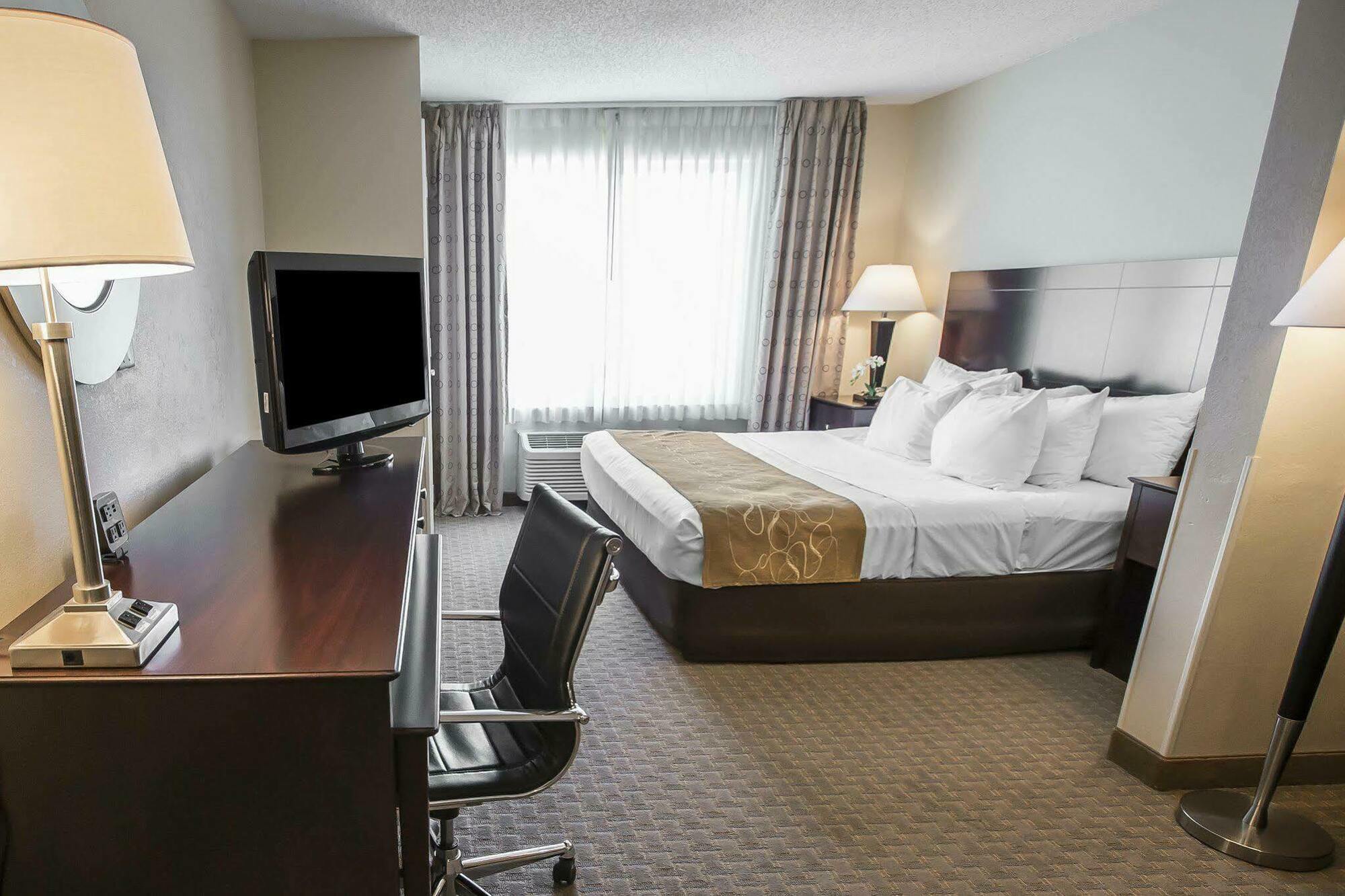 Comfort Suites University Area Notre Dame-Σάουθ Μπεντ Εξωτερικό φωτογραφία